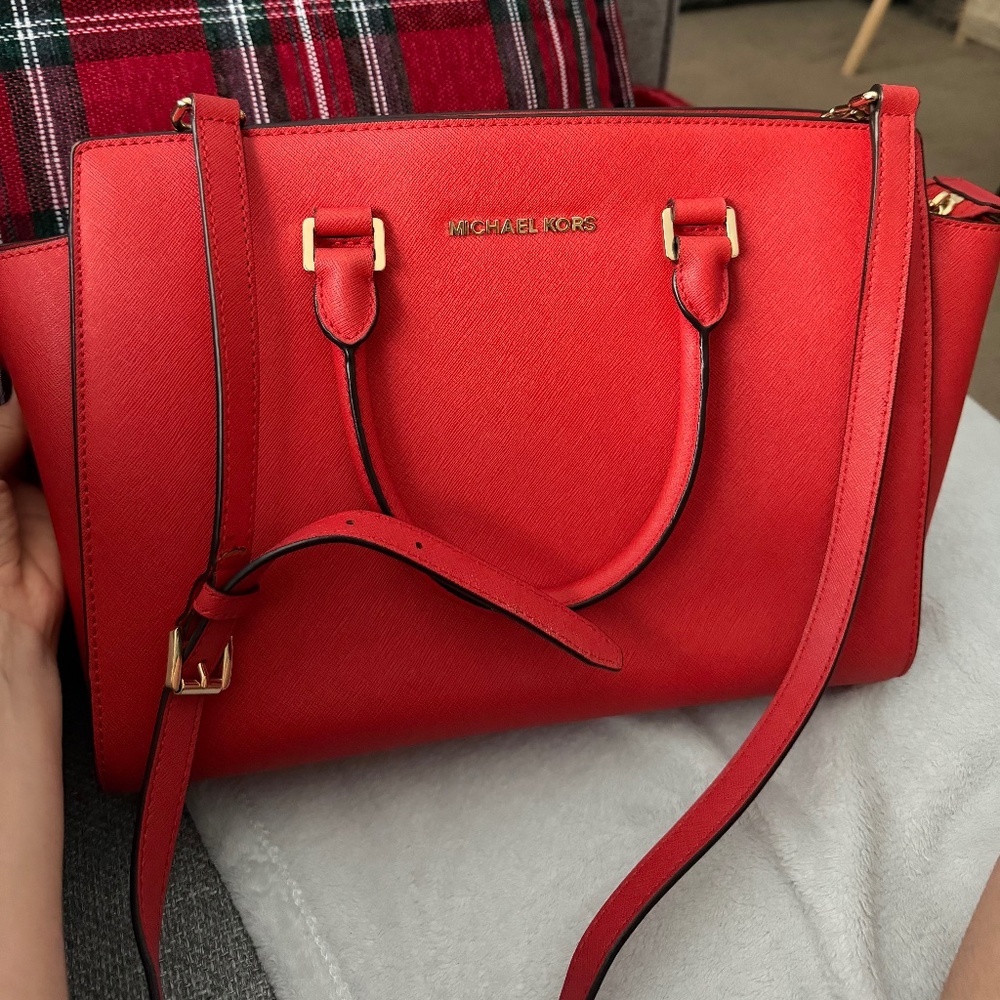 Michael Kors- shoulder bag/ crossbody bag